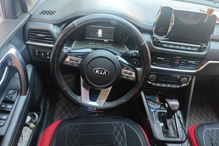 Used Kia Sportage R 2019 2.0L Automatic Smart Luxury Edition Steering Wheel