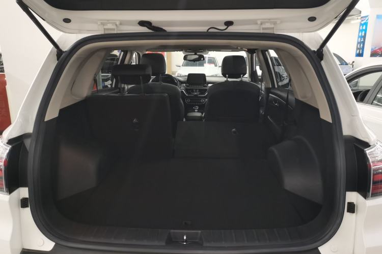 Used Kia Sportage R 2019 2.0L Automatic Smart Luxury Edition Trunk