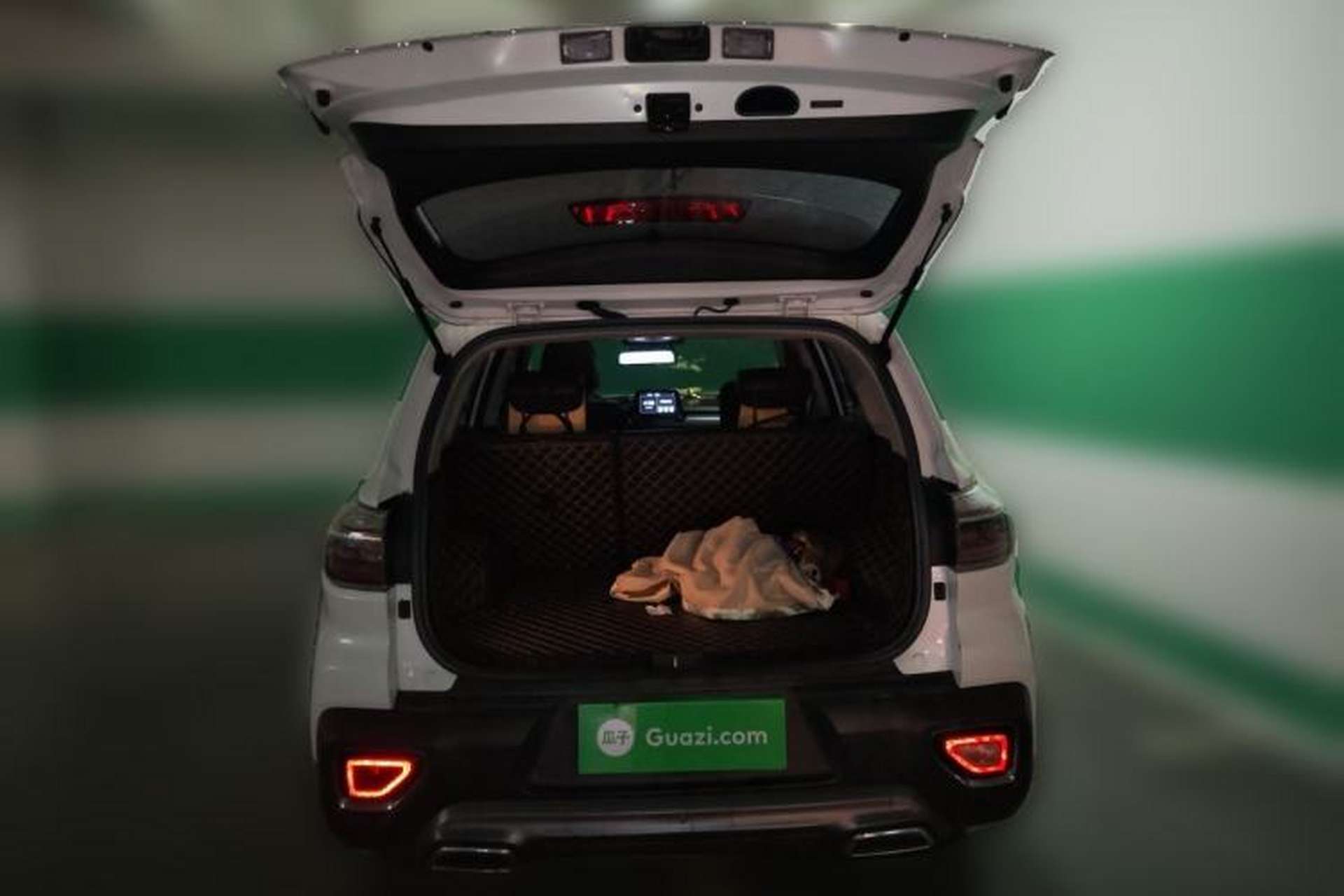 Used Kia Sportage R 2019 2.0L Automatic Smart Luxury Edition Trunk