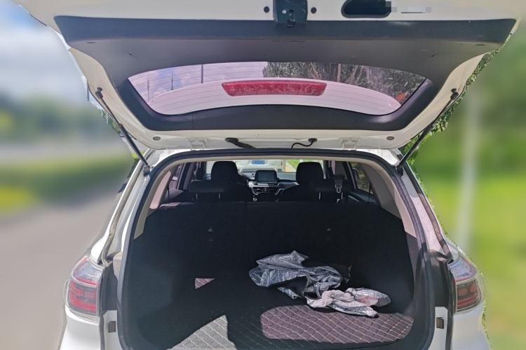 Used Kia Sportage R 2019 2.0L Automatic Smart Luxury Edition Trunk