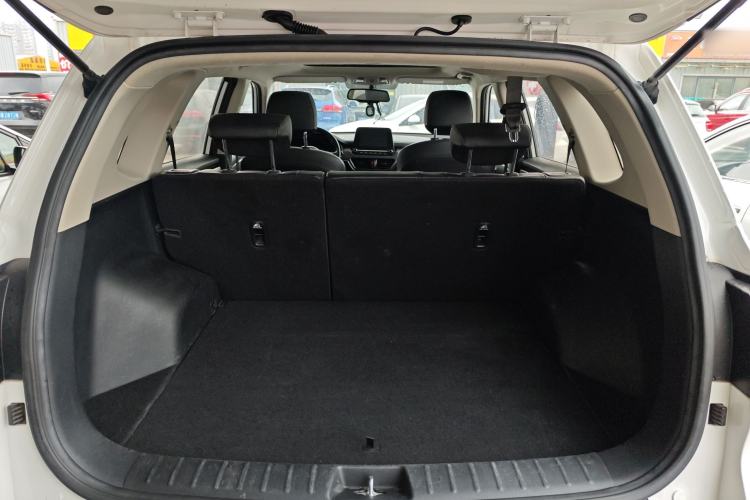 Used Kia Sportage R 2019 2.0L Automatic Smart Luxury Edition Trunk