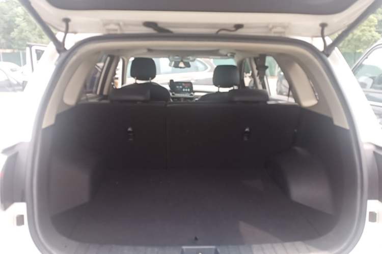 Used Kia Sportage R 2019 2.0L Automatic Smart Luxury Edition Trunk
