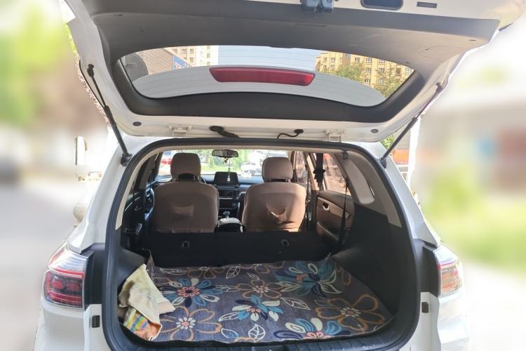 Used Kia Sportage R 2019 2.0L Automatic Smart Luxury Edition Trunk