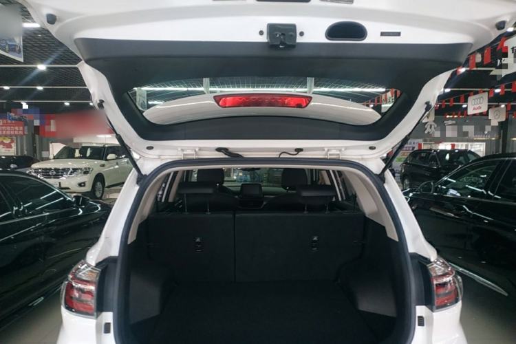 Used Kia Sportage R 2019 2.0L Automatic Smart Luxury Edition Trunk