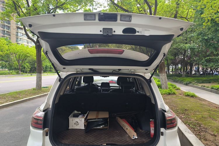 Used Kia Sportage R 2019 2.0L Automatic Smart Luxury Edition Trunk