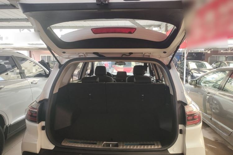 Used Kia Sportage R 2019 2.0L Automatic Smart Luxury Edition Trunk
