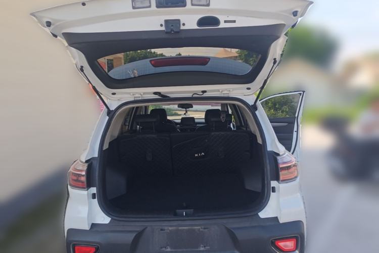 Used Kia Sportage R 2019 2.0L Automatic Smart Luxury Edition Trunk