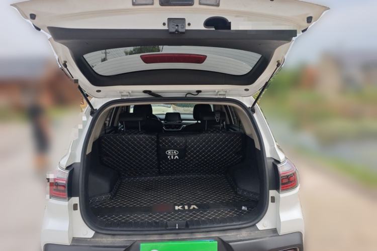 Used Kia Sportage R 2019 2.0L Automatic Smart Luxury Edition Trunk