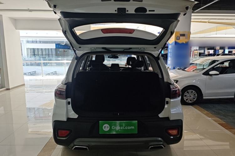 Used Kia Sportage R 2019 2.0L Automatic Smart Luxury Edition Trunk