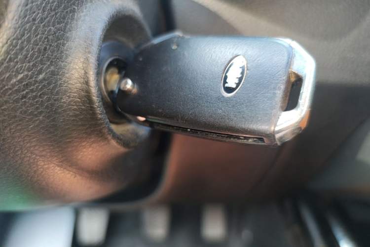 Used Kia Sportage R 2019 2.0L Manual Fashion Edition Vehicle Key
