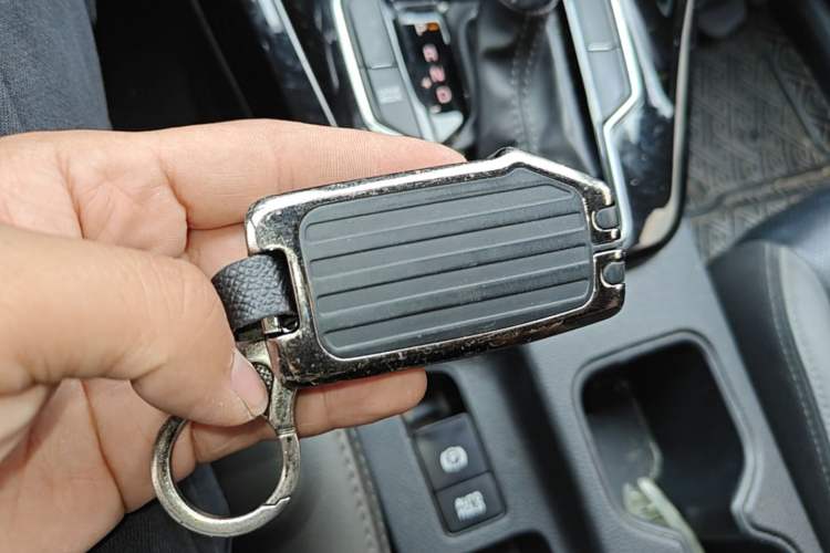 Used Kia Sportage R 2019 2.0L Automatic Smart Luxury Edition Vehicle Key