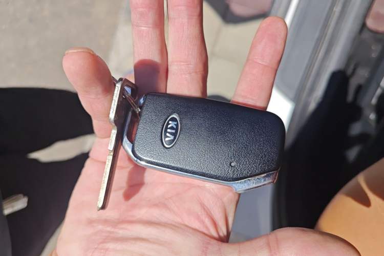 Used Kia Sportage R 2019 2.0L Automatic Smart Luxury Edition Vehicle Key