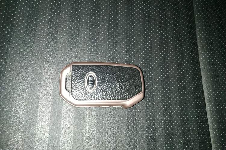 Used Kia Sportage R 2019 2.0L Automatic Smart Luxury Edition Vehicle Key