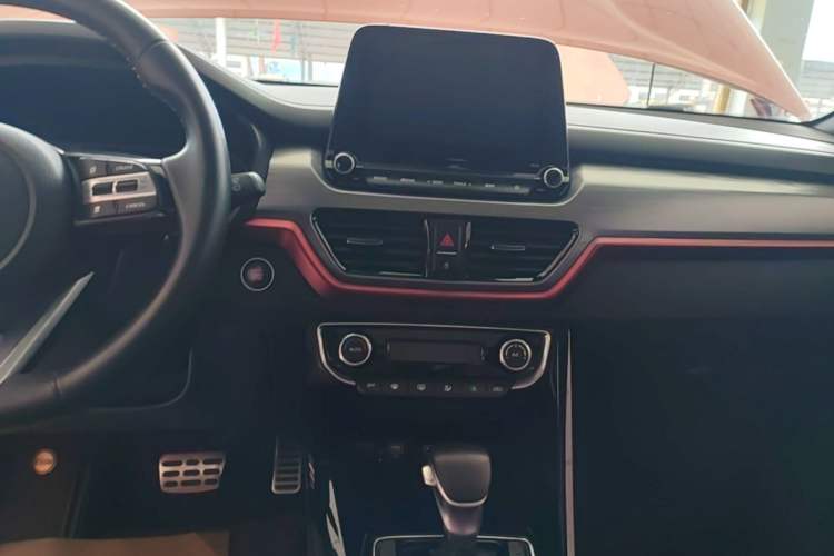 Used Kia Sportage R 2019 1.4T DCT Smart Luxury Edition GLS Audio And AC Panel