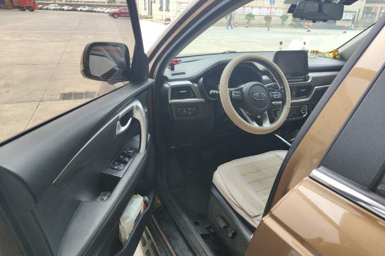 Used Kia Sportage R 2019 2.0L Automatic Smart Luxury Edition Driver Seat