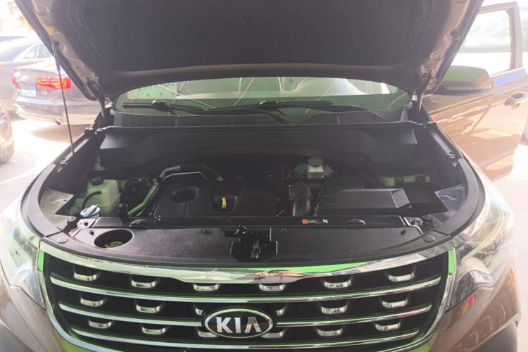 Used Kia Sportage R 2019 2.0L Automatic Smart Luxury Edition Engine Bay