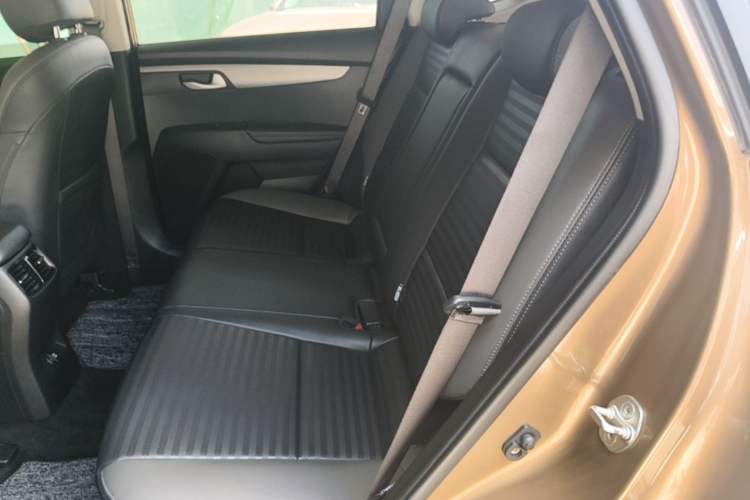 Used Kia Sportage R 2019 2.0L Automatic Smart Luxury Edition Left Rear Seat