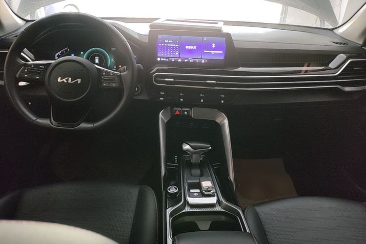 Used Kia Sportage R 2021 Ace 2.0L Challenge Edition Center Console