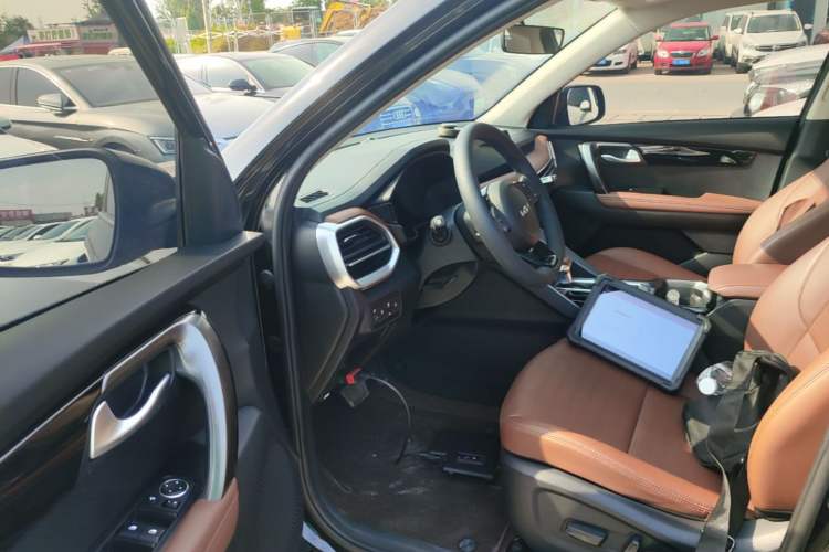 Used Kia Sportage R 2021 Ace 2.0L Splendid Edition Driver Seat