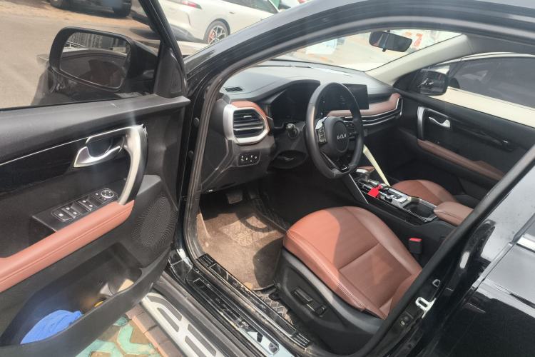 Used Kia Sportage R 2021 Ace 2.0L Splendid Edition Driver Seat