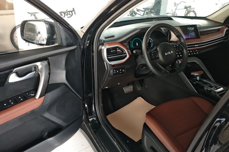 Used Kia Sportage R 2021 Ace 2.0L Splendid Edition Driver Seat