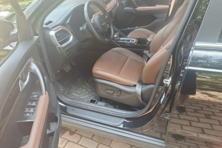 Used Kia Sportage R 2021 Ace 2.0L Splendid Edition Driver Seat