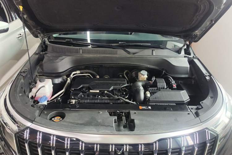 Used Kia Sportage R 2021 Ace 2.0L Splendid Edition Engine Bay
