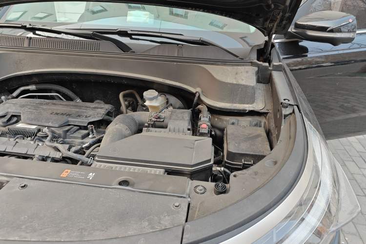 Used Kia Sportage R 2021 Ace 2.0L Splendid Edition Engine Bay Left