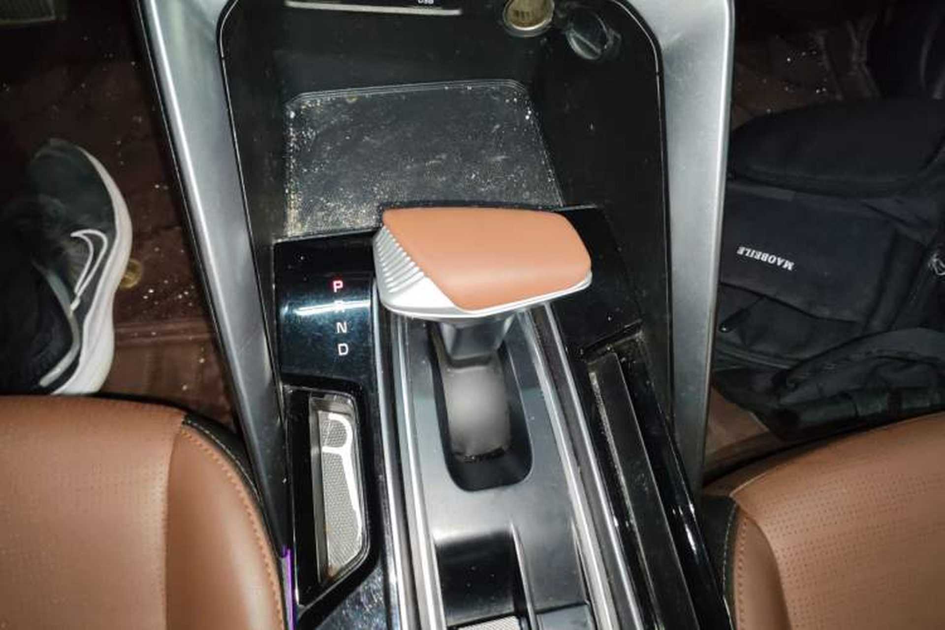 Used Kia Sportage R 2021 Ace 2.0L Splendid Edition Gear Lever