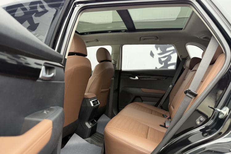 Used Kia Sportage R 2021 Ace 2.0L Splendid Edition Interior 1