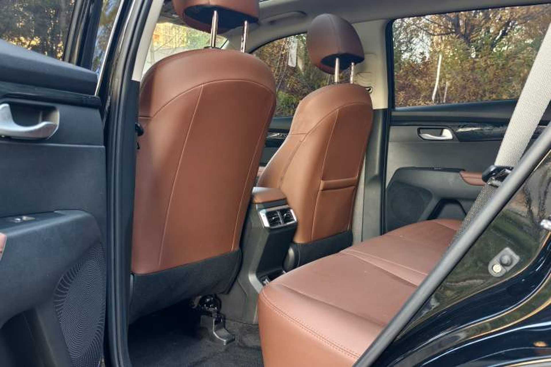 Used Kia Sportage R 2021 Ace 2.0L Splendid Edition Interior 4