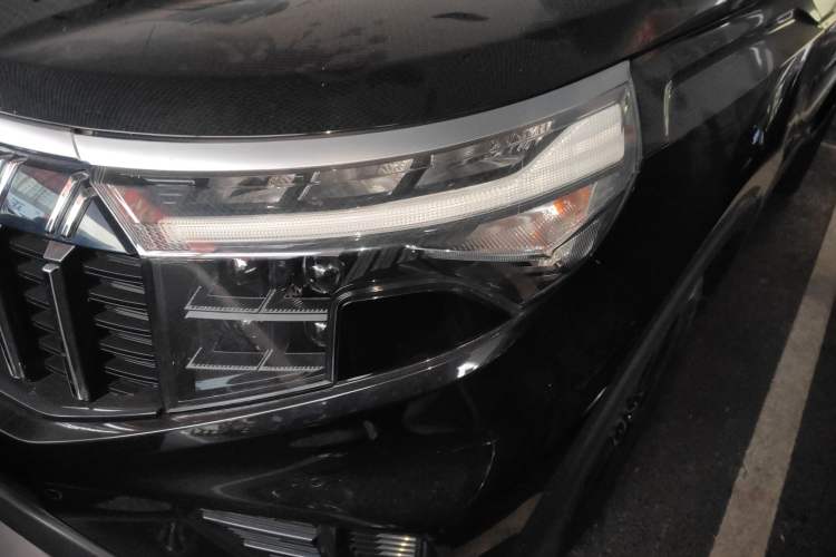 Used Kia Sportage R 2021 Ace 2.0L Splendid Edition Left Front Headlight