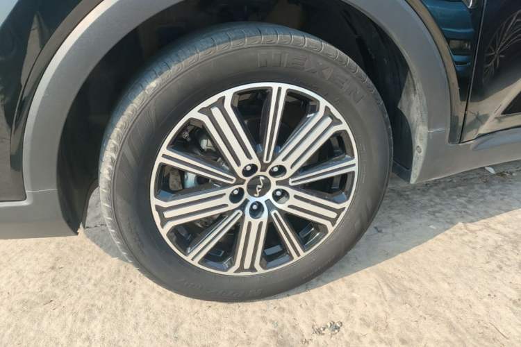 Used Kia Sportage R 2021 Ace 2.0L Splendid Edition Left Front Wheel Hub
