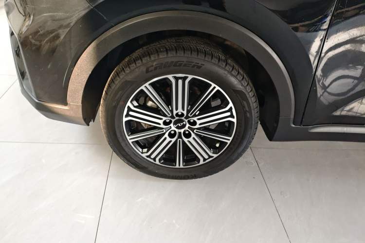 Used Kia Sportage R 2021 Ace 2.0L Splendid Edition Left Front Wheel Hub