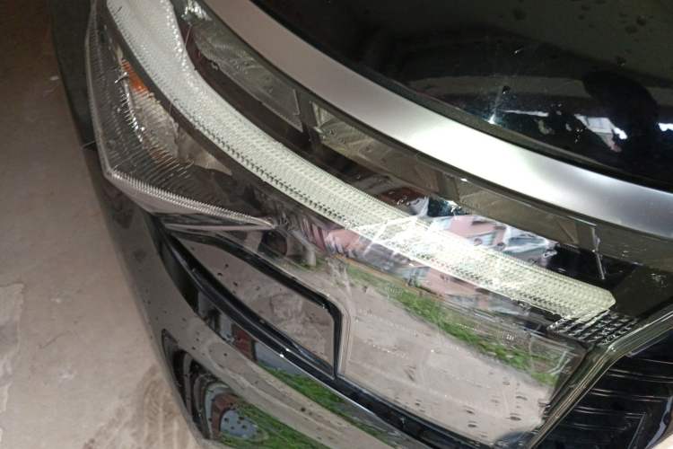 Used Kia Sportage R 2021 Ace 2.0L Splendid Edition Right Front Headlight