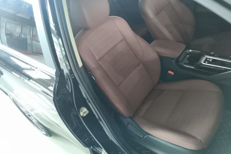 Used Kia Sportage R 2021 Ace 2.0L Splendid Edition Right Front Seat