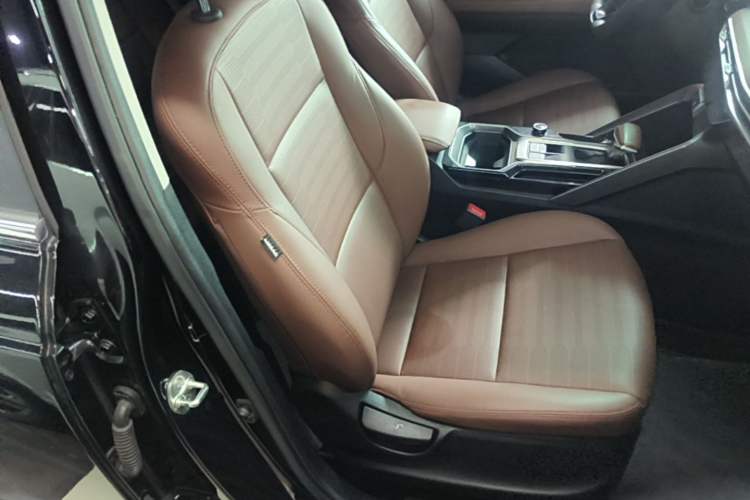 Used Kia Sportage R 2021 Ace 2.0L Splendid Edition Right Front Seat