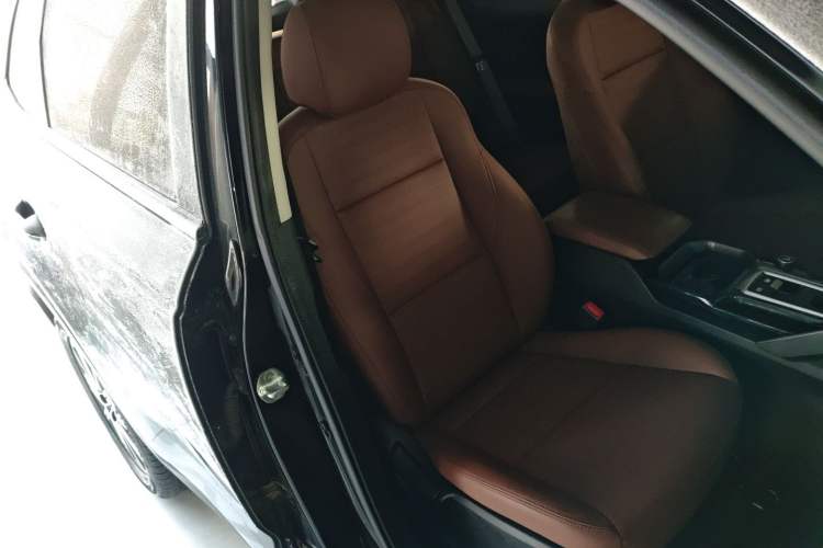 Used Kia Sportage R 2021 Ace 2.0L Splendid Edition Right Front Seat