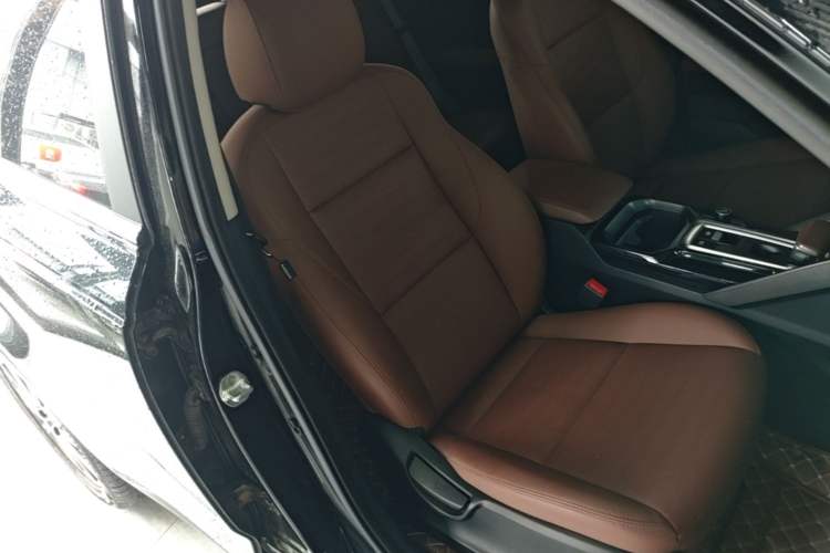 Used Kia Sportage R 2021 Ace 2.0L Splendid Edition Right Front Seat