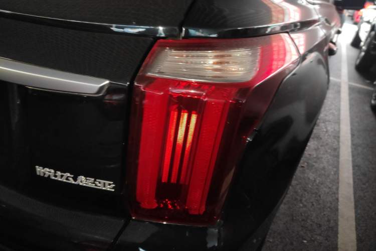 Used Kia Sportage R 2021 Ace 2.0L Splendid Edition Right Rear Taillight