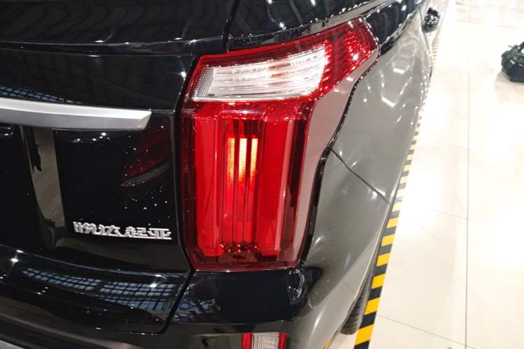 Used Kia Sportage R 2021 Ace 2.0L Splendid Edition Right Rear Taillight