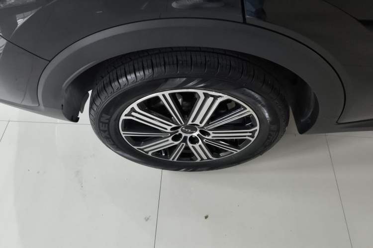 Used Kia Sportage R 2021 Ace 2.0L Splendid Edition Right Rear Wheel Hub