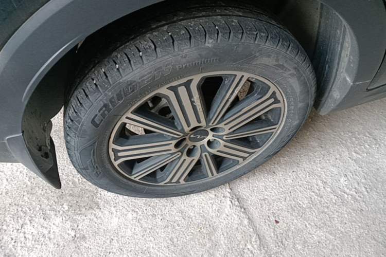 Used Kia Sportage R 2021 Ace 2.0L Splendid Edition Right Rear Wheel Hub