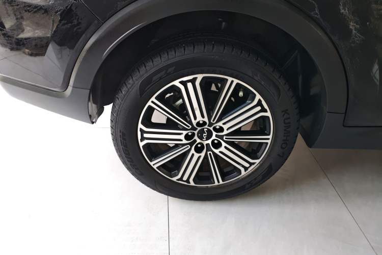 Used Kia Sportage R 2021 Ace 2.0L Splendid Edition Right Rear Wheel Hub