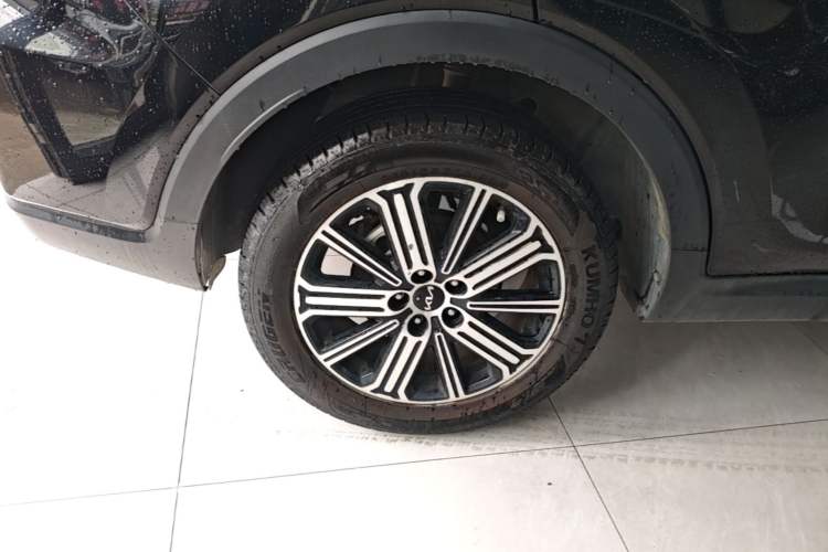 Used Kia Sportage R 2021 Ace 2.0L Splendid Edition Right Rear Wheel Hub