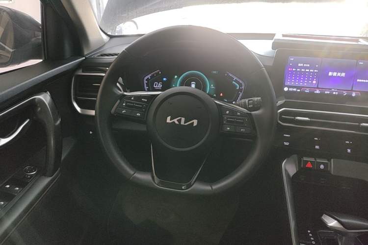 Used Kia Sportage R 2021 Ace 2.0L Challenge Edition Steering Wheel