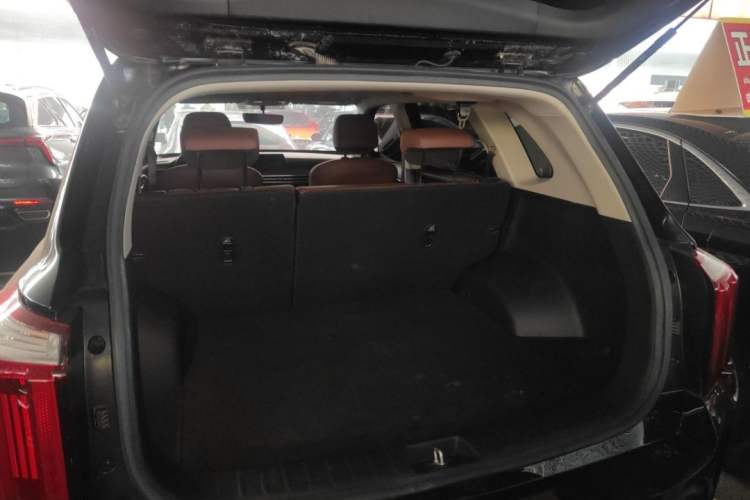 Used Kia Sportage R 2021 Ace 2.0L Splendid Edition Trunk