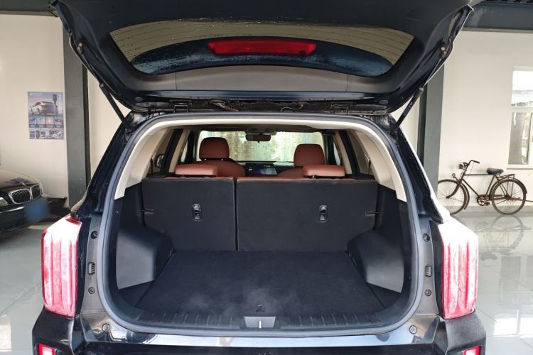 Used Kia Sportage R 2021 Ace 2.0L Splendid Edition Trunk