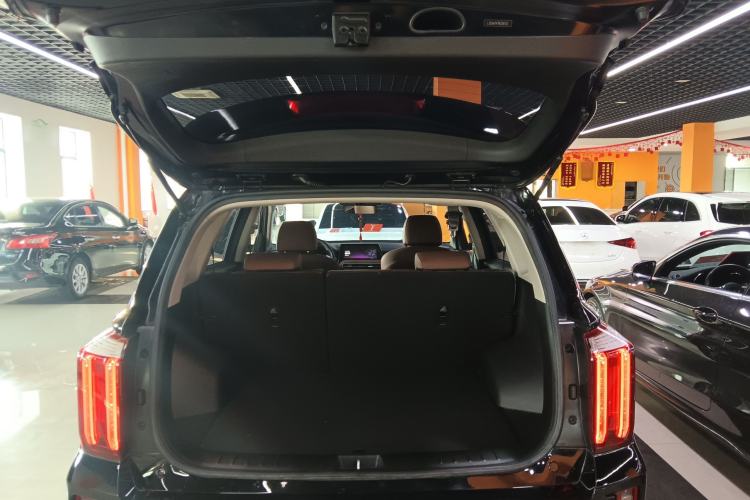 Used Kia Sportage R 2021 Ace 2.0L Splendid Edition Trunk