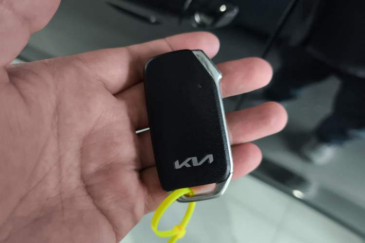Used Kia Sportage R 2021 Ace 2.0L Splendid Edition Vehicle Key